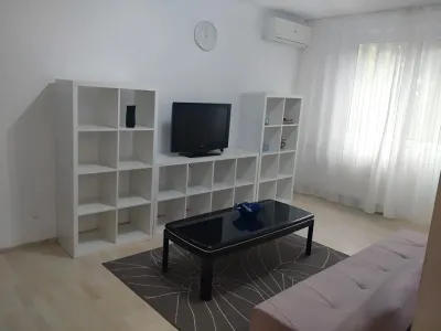 Apartament de inchiriat Sector 4